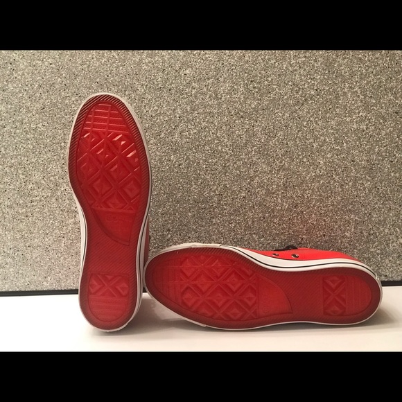 Men’s Converse Chuck Taylor Red Glossy High Top - Picture 9 of 9